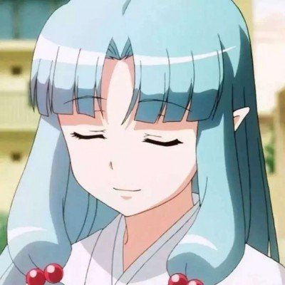 阿姨拔笋忘掉的衣服被竹子“穿走”