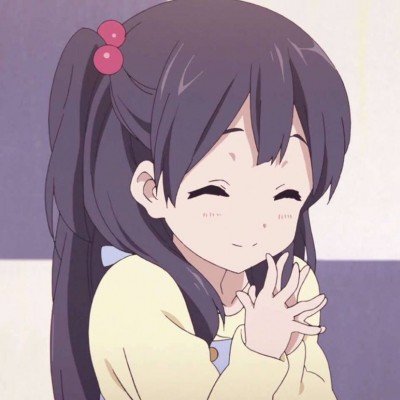 女子睡觉被15斤猫咪压致手腕骨折